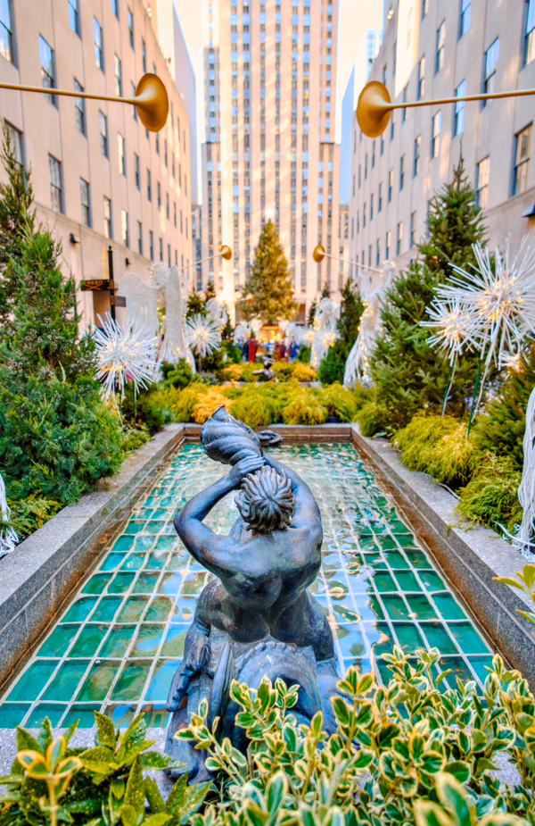 The Channel Gardens